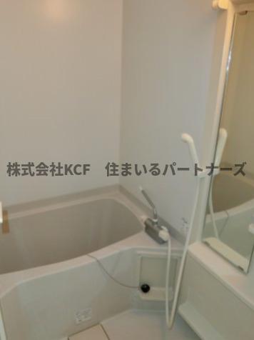 バス・シャワールーム　きれいなお風呂です