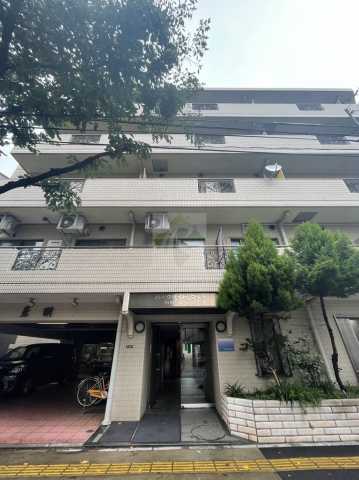 建物外観　パークサイド・ヴィラ