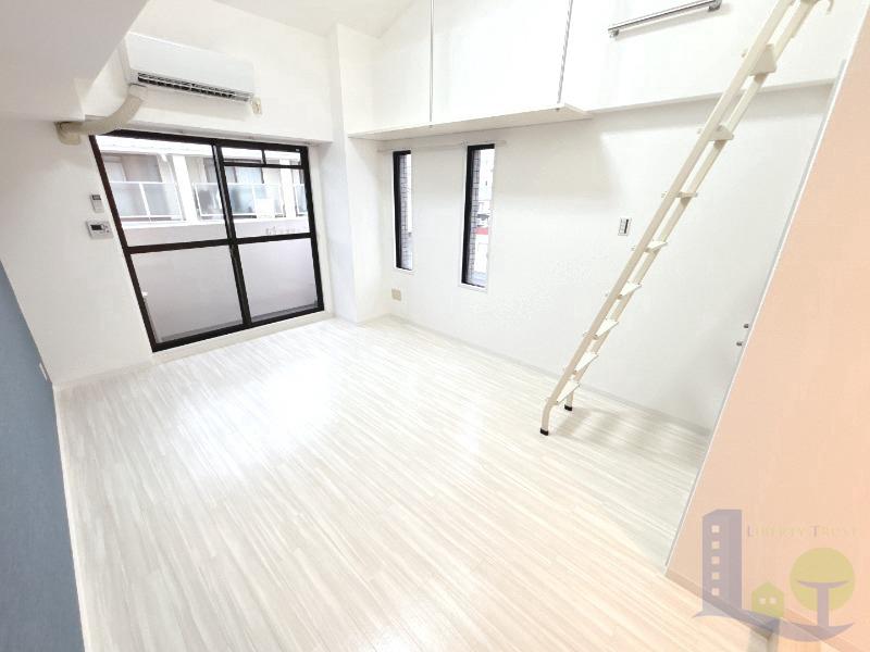 居室・リビング　別部屋の参考写真