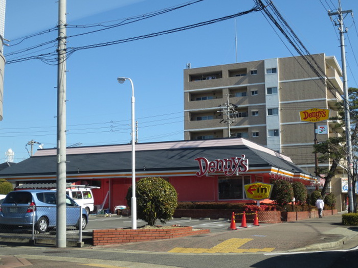 飲食店　デニーズ守山店（飲食店）まで290m