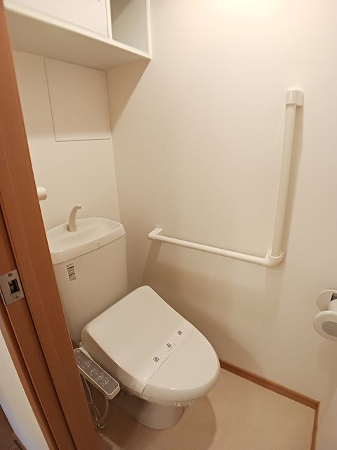 ファウンダー オブ ティーのトイレ写真