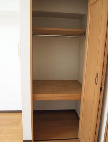 収納　収納完備でお部屋を広くお使いいただけます。