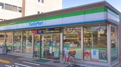 コンビニ　ファミリーマート/登戸郵便局西店（コンビニ）まで480m