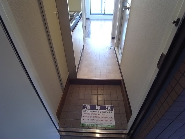 玄関　落ち着いた玄関です
