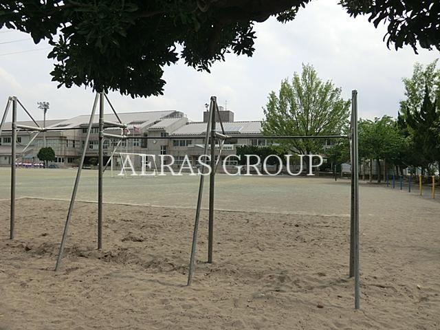 小学校　川口市立辻小学校（小学校）まで632m