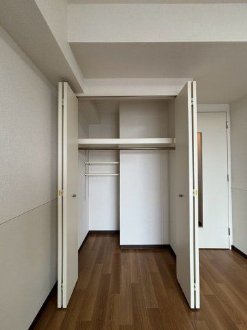 収納　メゾンシンティＩ　豊島区巣鴨4