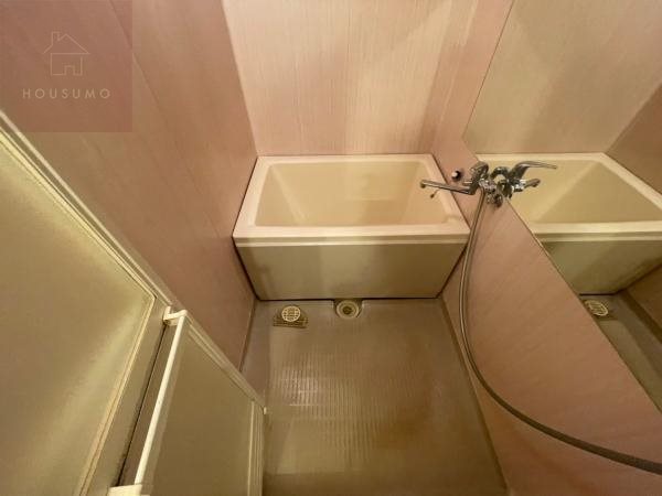 バス・シャワールーム　お風呂です