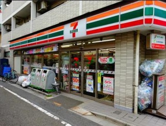 コンビニ　セブンイレブン世田谷羽根木2丁目店（コンビニ）まで358m