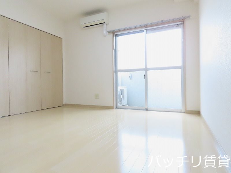 その他部屋・スペース　画像は別号室の為、現状優先になります。