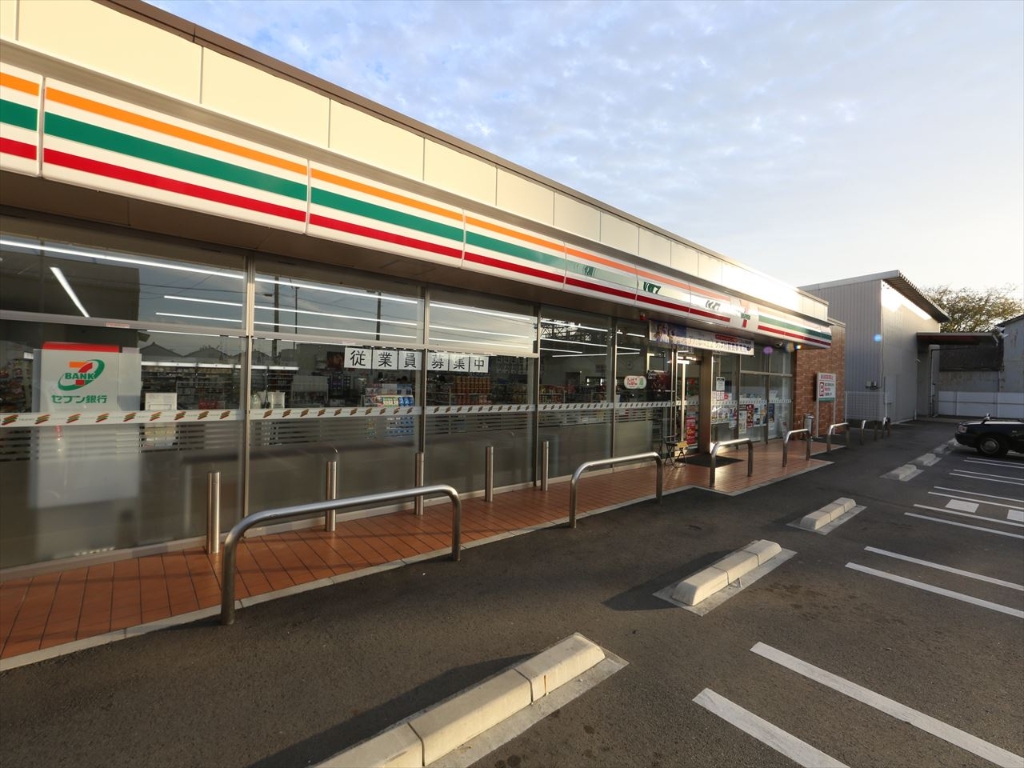 コンビニ　セブンイレブン 名古屋広川町2丁目店（コンビニ）（コンビニ）まで140m