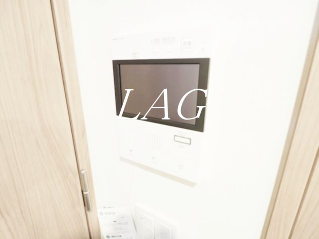 セキュリティ　モニター付きインターホンになります。