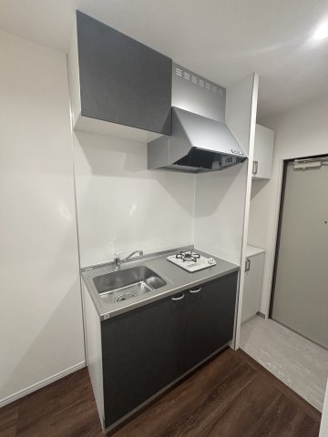 バス・シャワールーム　コンパクトで使いやすいお風呂です