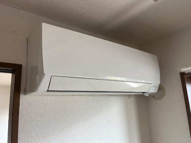 その他設備　リビングエアコン