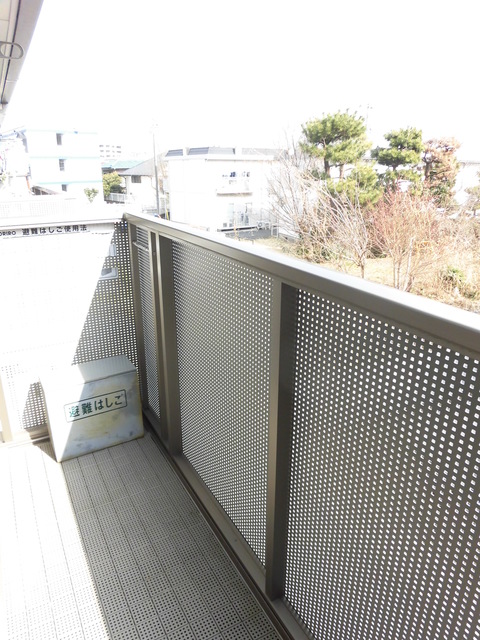 バルコニー　他の部屋の写真です。