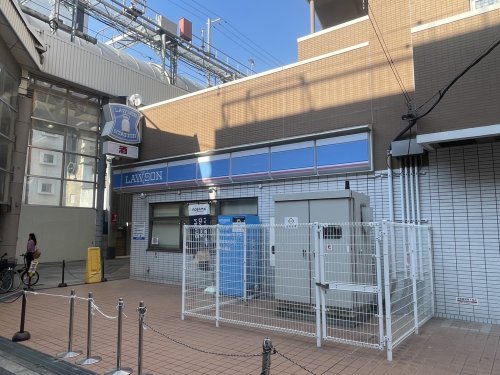 コンビニ　ローソン 十三本町一丁目店（コンビニ）まで100m