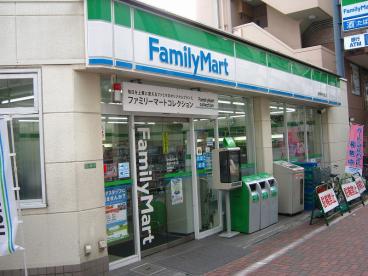 コンビニ　ファミリーマート 練馬中央通り店（コンビニ）まで109m