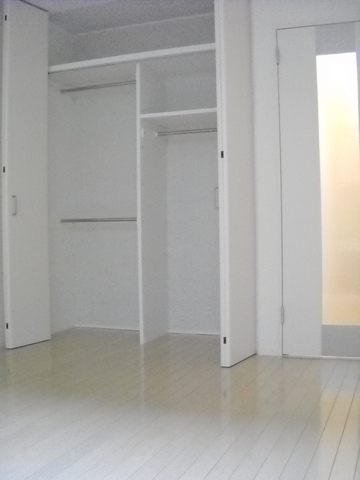 収納　★明るいお部屋です★