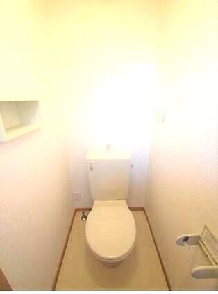 クレール戸田町 Aのトイレ写真