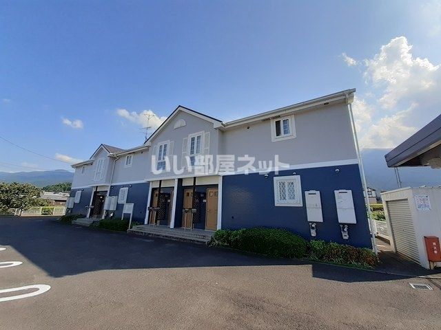 ＪＲ予讃線 赤星駅 バス乗車時間：6分 最寄りバス停で下車 徒歩7分 築25年