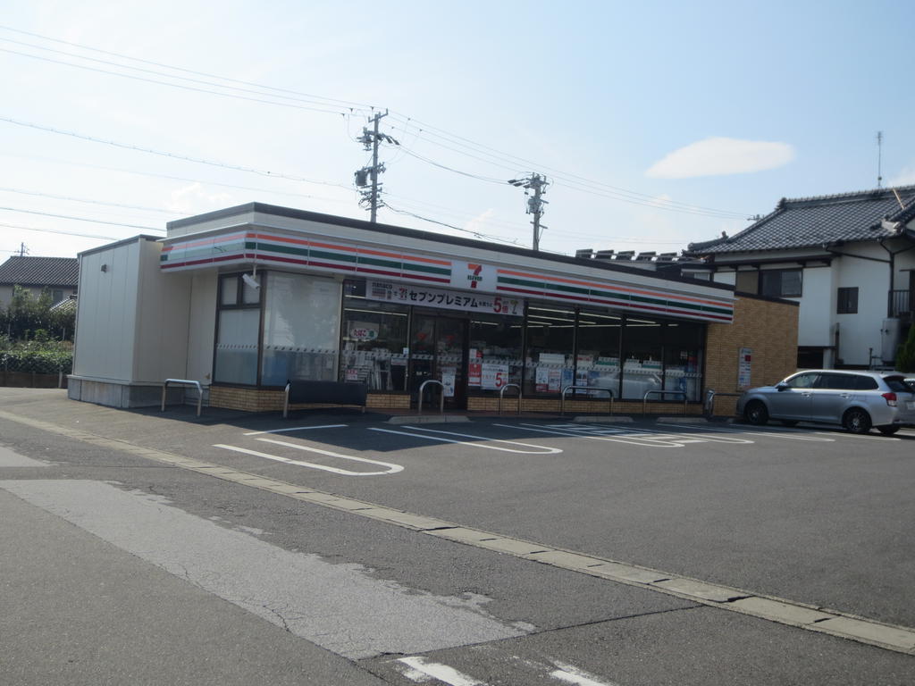 コンビニ　セブンイレブン一宮森本5丁目店（コンビニ）まで661m