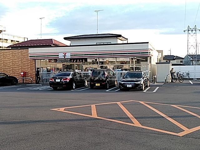 コンビニ　セブンイレブン宇都宮陽東２丁目店（コンビニ）まで573m