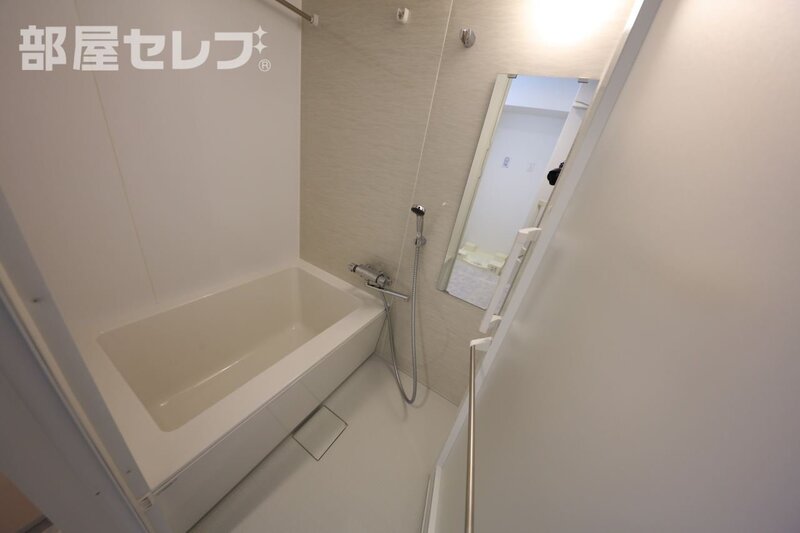 バス・シャワールーム　２０２号室写真
