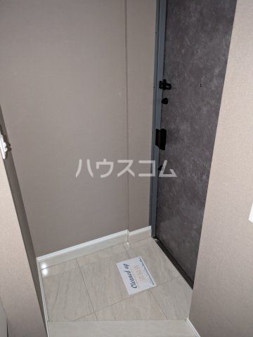 AZEST横濱吉野町の玄関写真
