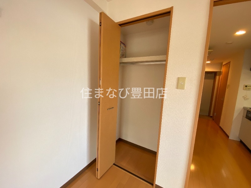 収納　同型別部屋写真