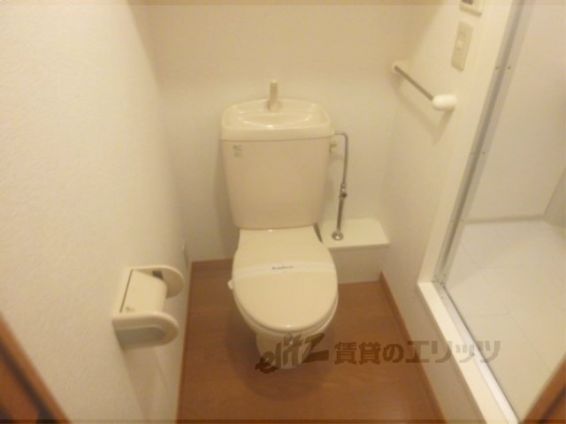 レオパレスSOARERのトイレ写真