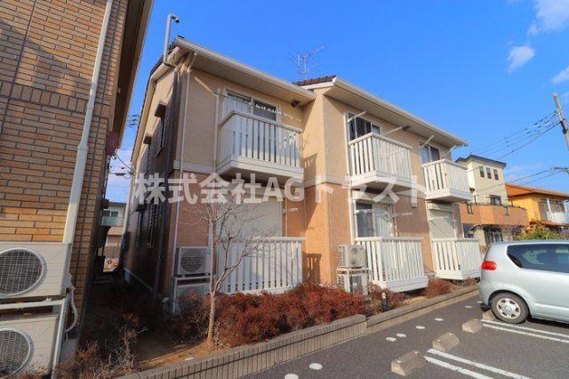 建物外観　落ち着いた雰囲気の外観です