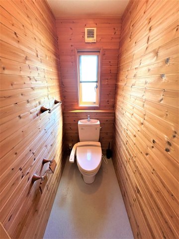 立川市高松町1丁目戸建のトイレ写真