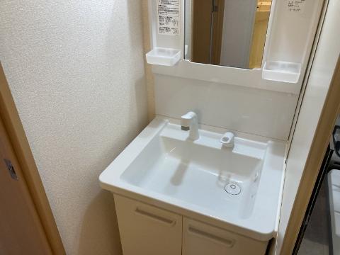洗面設備　洗髪洗面化粧台