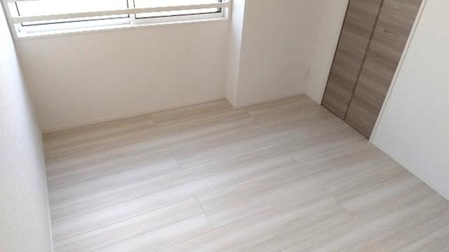 その他部屋・スペース　洋室５帖