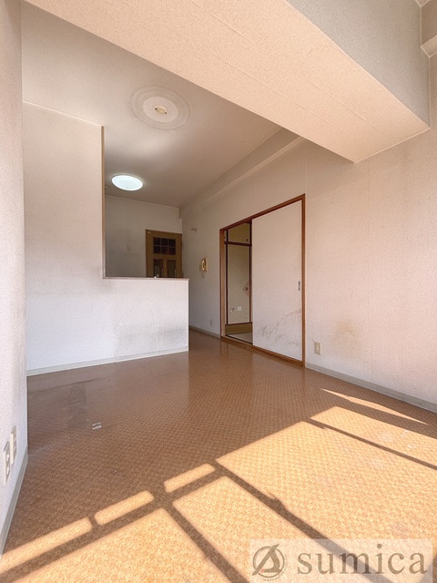 居室・リビング　角部屋でとても静かなお部屋で快適新生活♪♪