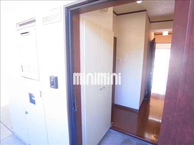 玄関　お問い合わせはミニミニ徳重店へ