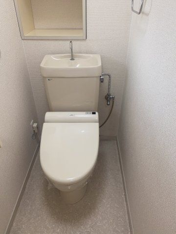 【エステート池見のトイレ】