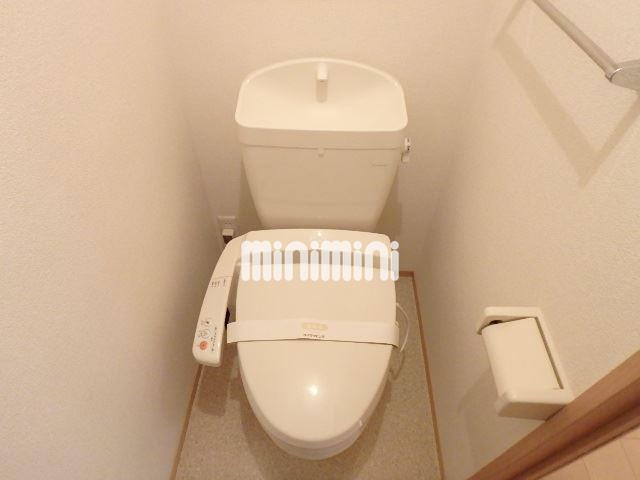 トイレ　人気設備のシャワー付きトイレ