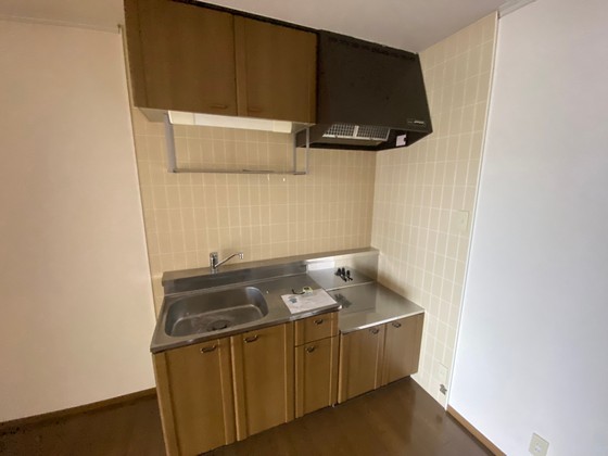 キッチン　※他の号室の写真になります。