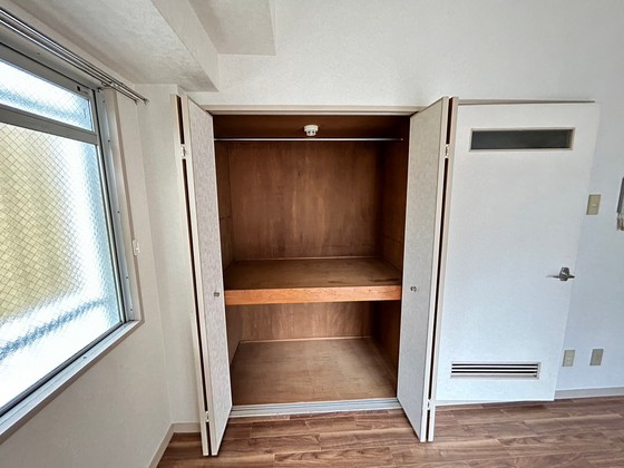 収納　※別号室の写真です