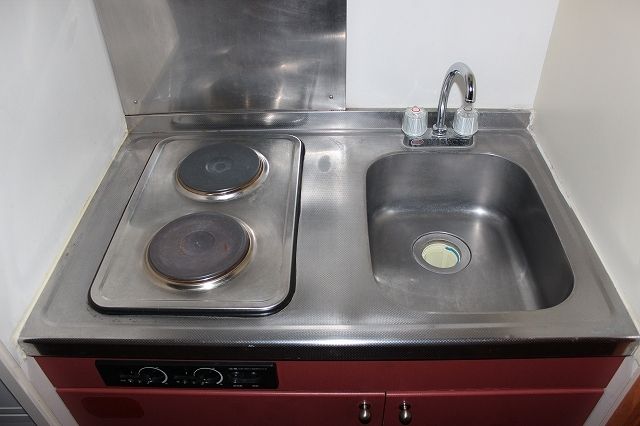 キッチン　2口電気コンロ