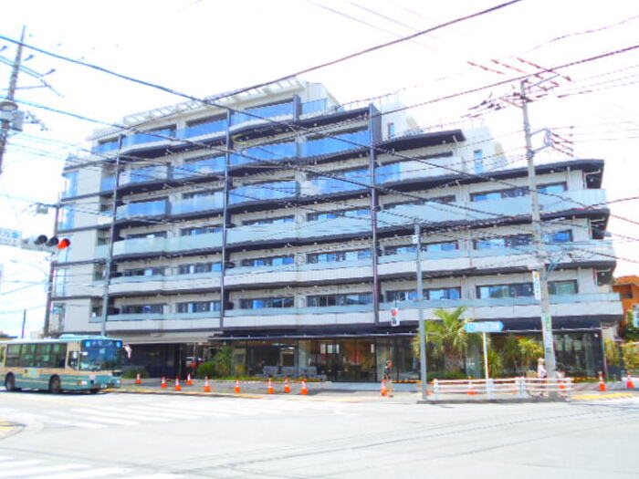 建物外観　防犯設備が充実しています。