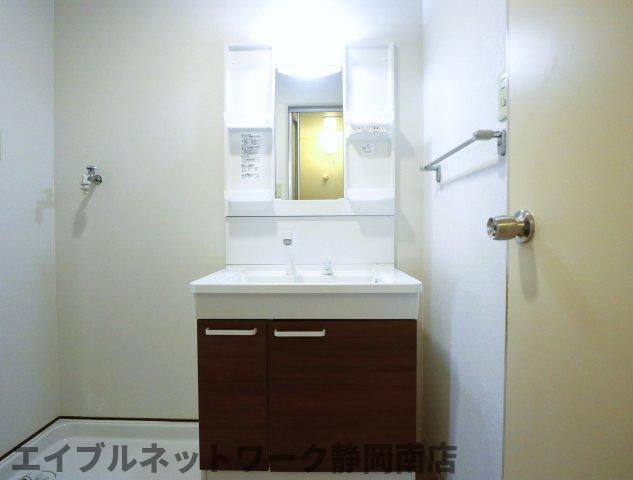 洗面設備　洗面所です