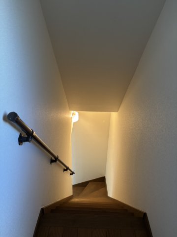 大開通5丁目戸建の内装写真