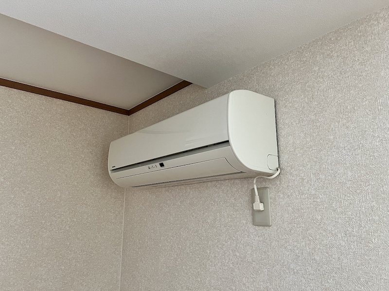 その他設備　エアコン室内３基付き