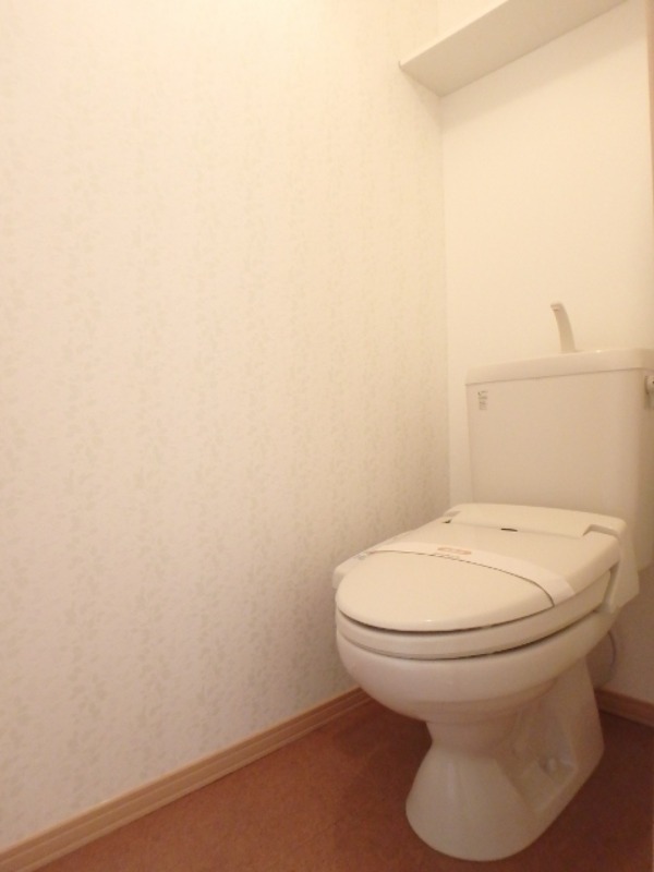 トイレ　図面と現状に相違がある場合には現状を優先