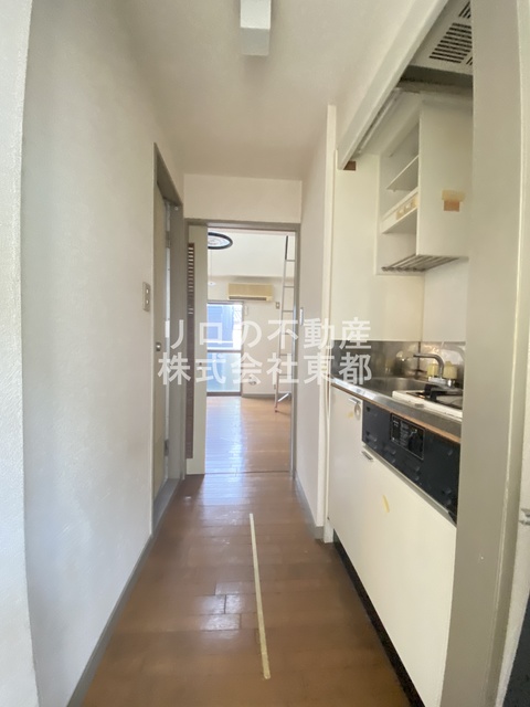 玄関　玄関から見たお部屋です☆