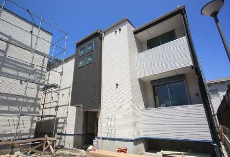 建物外観　外観　建築中