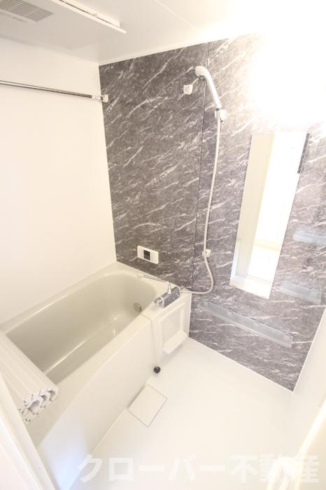 バス・シャワールーム　浴室