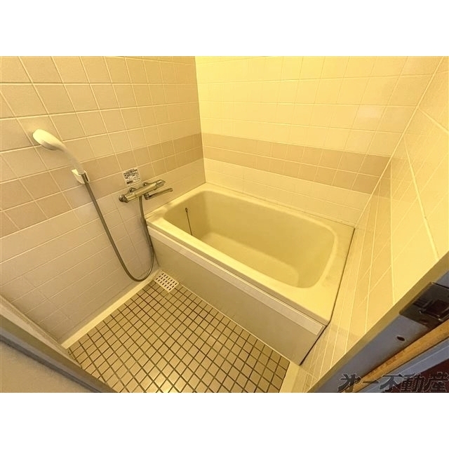 バス・シャワールーム　浴室