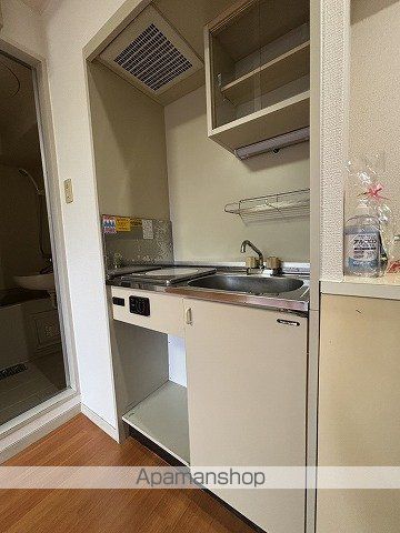 広島電鉄宇品線 宇品四丁目駅 徒歩4分 5階建 築34年のキッチン写真